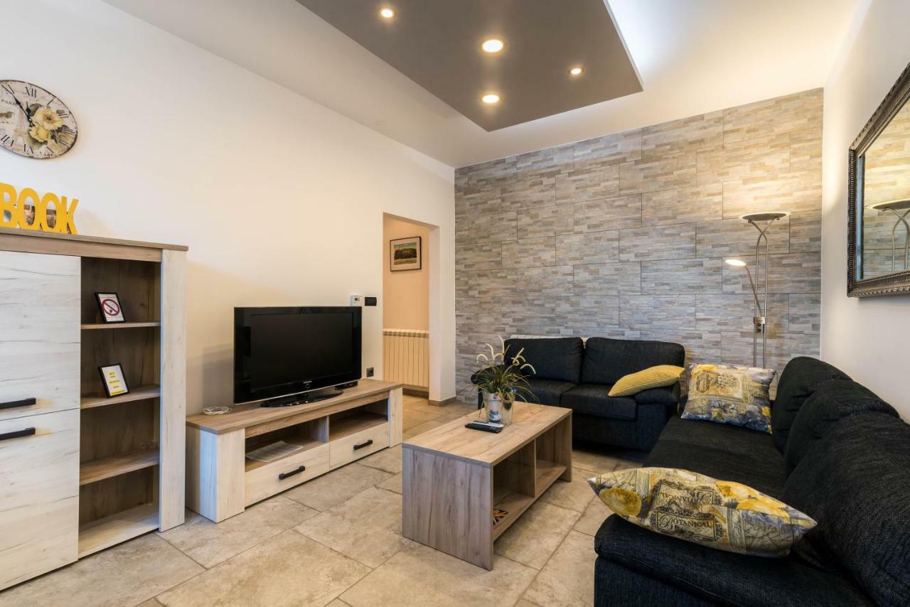 Apartment Goga Pula Exteriér fotografie
